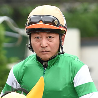 今野 忠成 写真