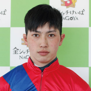 加藤 聡一 写真