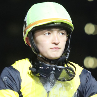 木間塚 龍馬 写真