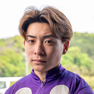 合林 海斗 写真